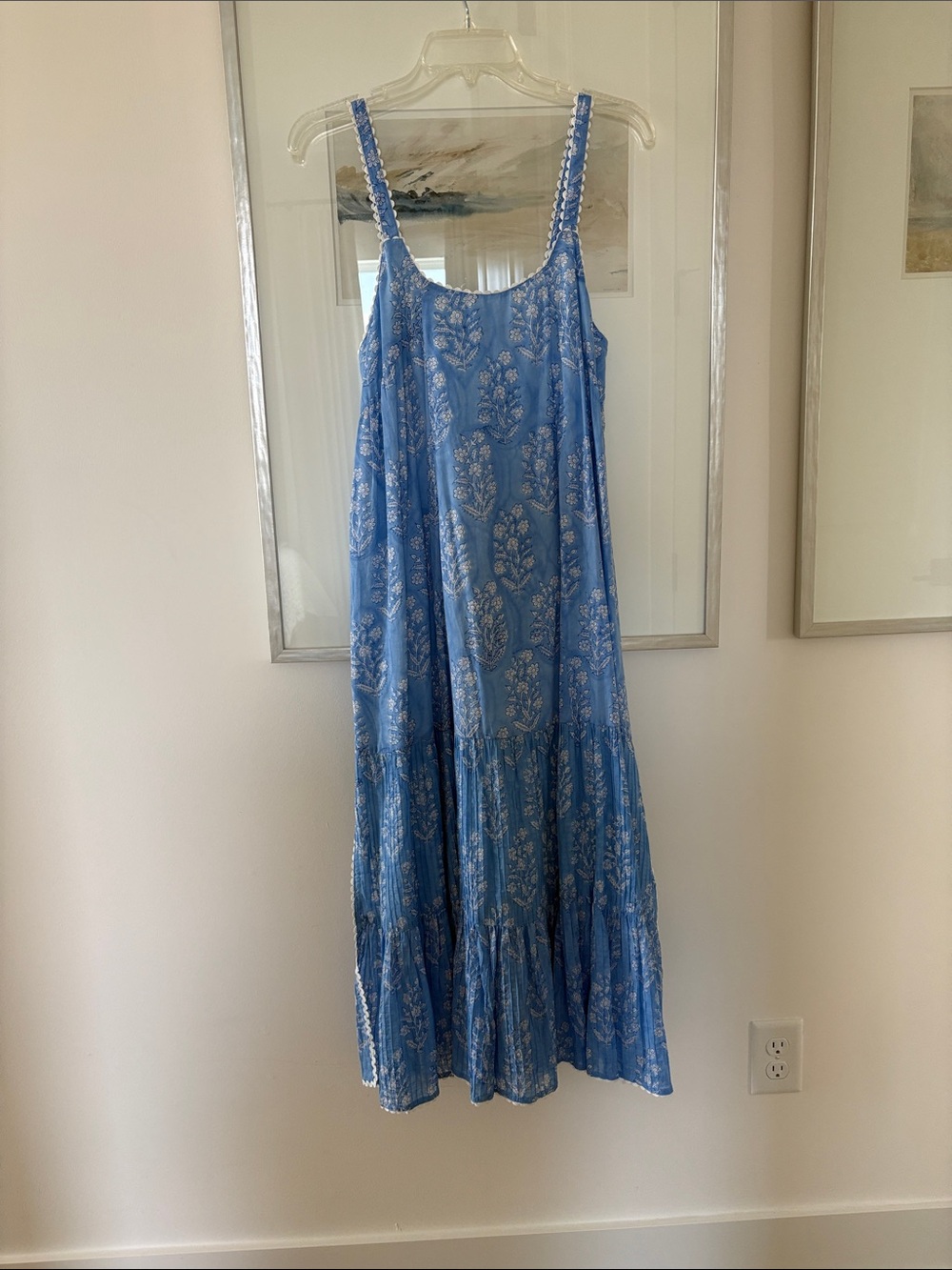 Juliet Dunn London blue dress